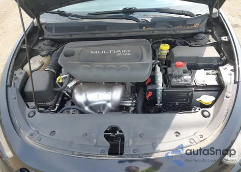 2015 Dodge Dart Sxt из США, поврежденный, VIN 1C3CDFBB8FD123554